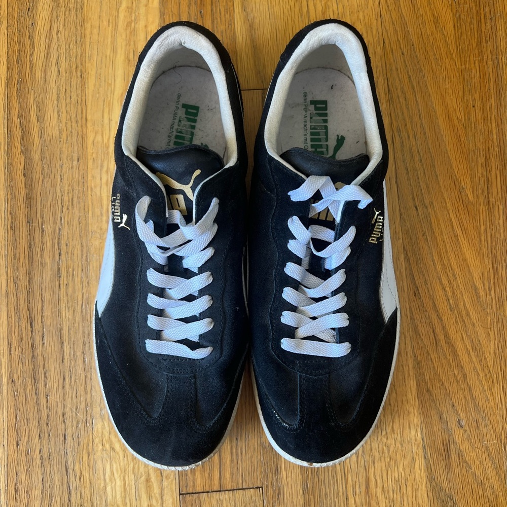 Puma Men's Black and White Sneakers